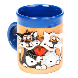 Coupe en céramique bleue avec une paire de chats et petit cœur