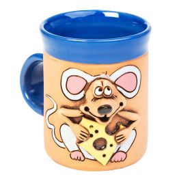 Coupe en céramique bleue avec une souris à fromage