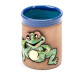 Coupe en céramique bleue avec grenouille ondulée