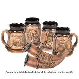 6 pièces. Viking drinking vessel set | Pottery & drinking horns