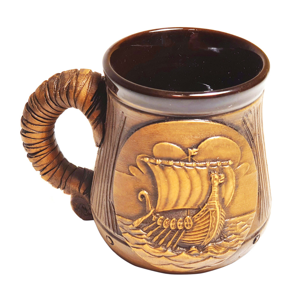 Coupe en céramique de taille moyenne avec bateau Winking | CeramicDeko.de Coupe en céramique de taille moyenne avec bateau Winking | CeramicDeko.de