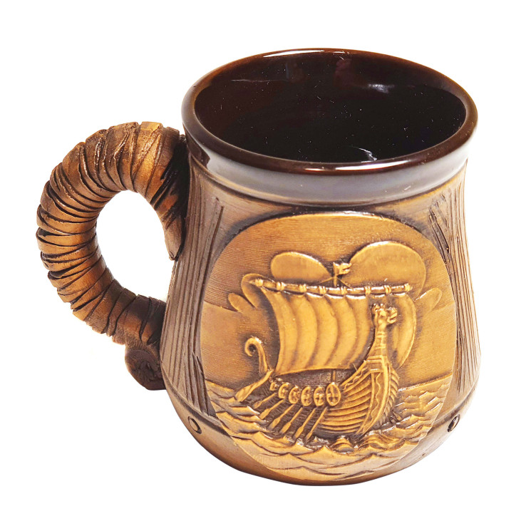 Coupe en céramique de taille moyenne avec bateau Winking | CeramicDeko.de